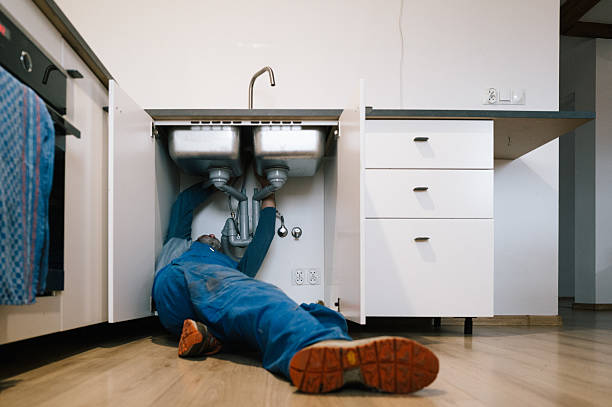 Professional Drain Cleaning technician working in Rosemount, OH